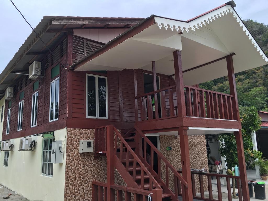 Sri Kilim Resthouse And Homestay Langkawi ภายนอก รูปภาพ